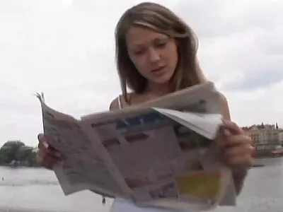 Вързано маце с големи amatiori porno цици смуче хуй