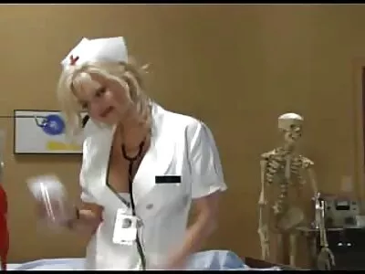 POV bezplatni sex klipove минет от грудаста MILF