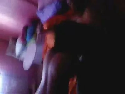 Младеж, който взема порно с бабички твърд хуй
