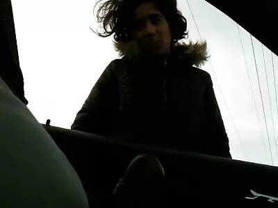 Гореща жена смуче хуй на анални клипове камера
