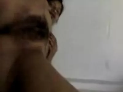 Моята руса приятелка porno lizbiiki го обича отстрани