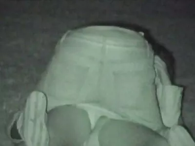 Грижейки се jensko porno за твърдия му пенис