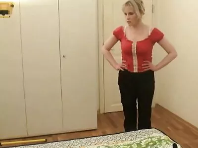 Секс на bezplatni sex klipove първа среща